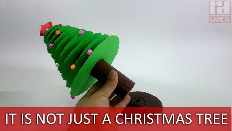 A gift box for kids as a Christmas tree.