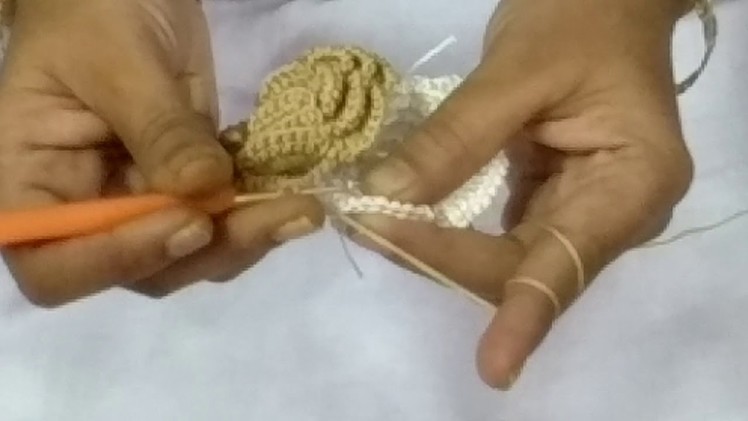 Crochet 6 petal flowers bag  part 1