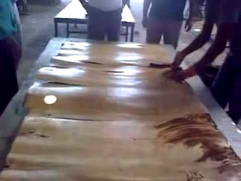 Door making process by use of Paper honeycomb core. - YouTube.FLV