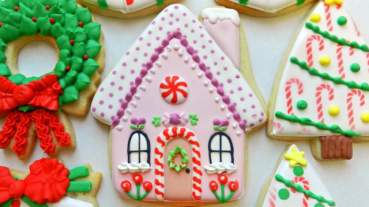 How to Decorate a Gingerbread House Cookie