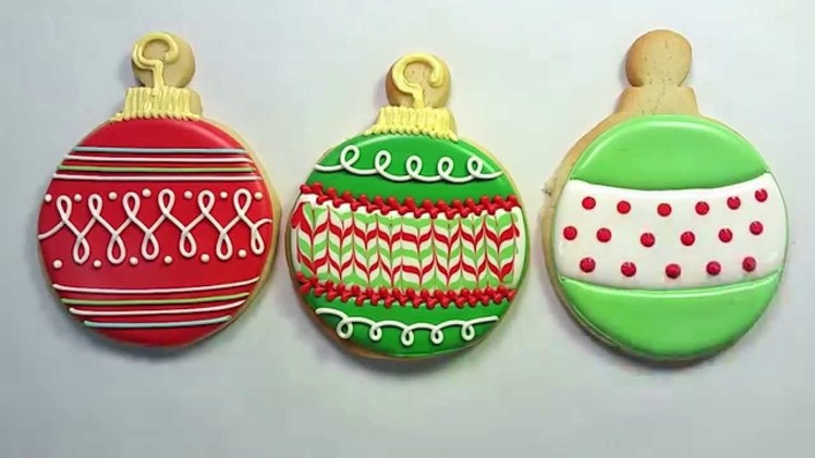 How to Decorate an Ornament Cookie