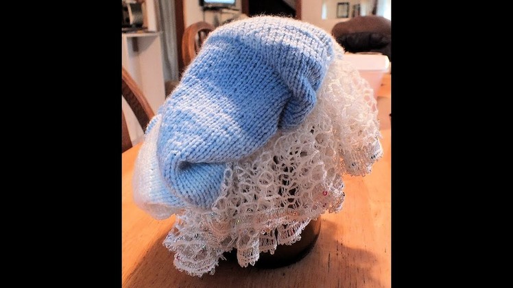 How to Loom Knit a Bo Peep Bonnet