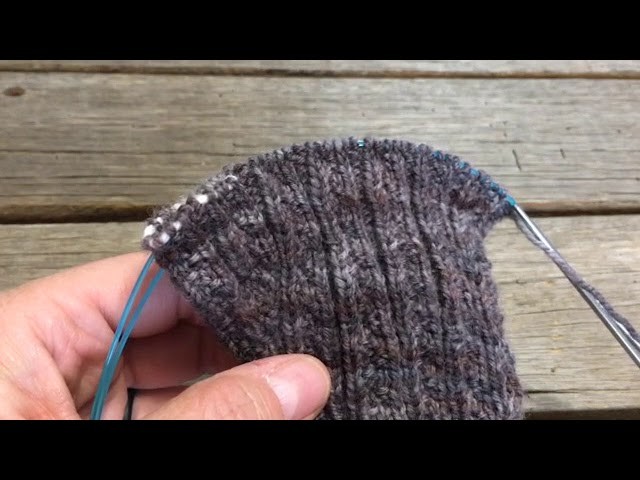 Hedgerow Mitts Tutorial Part 3