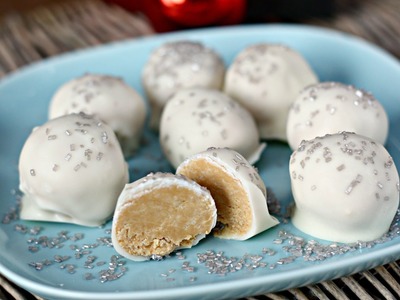 How to Make Peanutbutter Snowballs| Dessert | Six Sisters Stuff