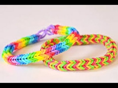 How to make a Fishtail Loom Band on fingers