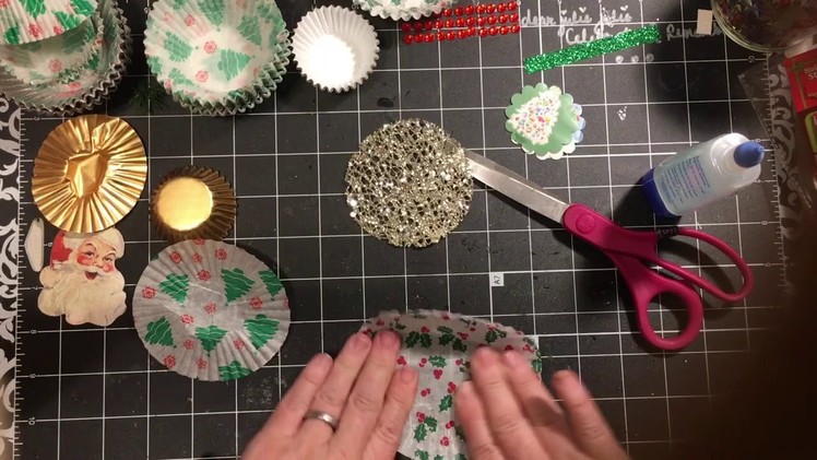 Round Christmas Embellishments my December Daily - 1800 subs giveaway instructions | dearjuliejulie