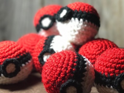 How to Crochet a Perfect Poké Ball