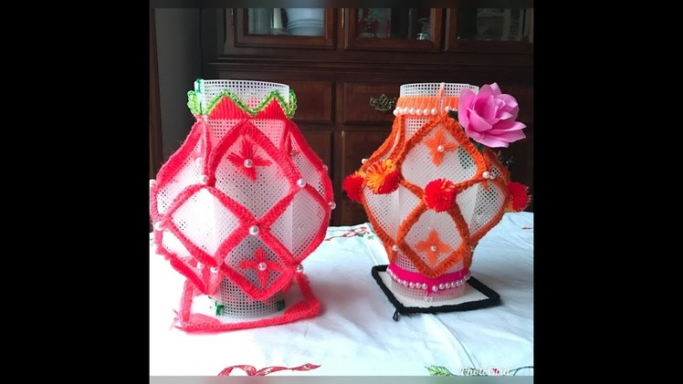 How to make  plastic canvas flower vase. Plastic canvas