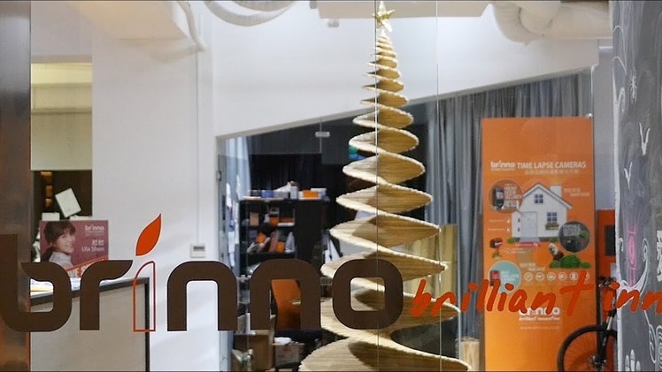 How to Make a Christmas Tree Out of Recycled Cardboard