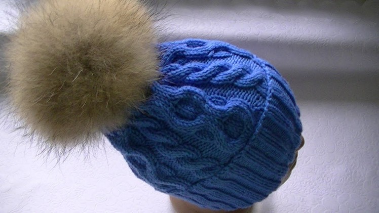 Knitting a hat with a tesselated pattern and a braid of 6 stitches