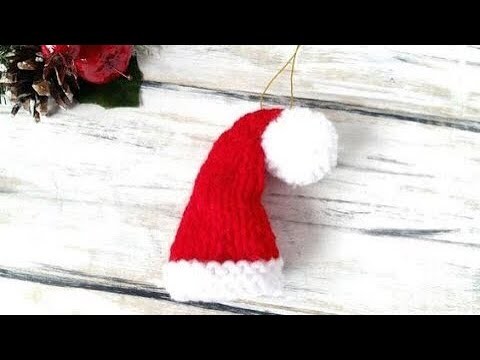 Knitting santa hat Gift Tag!!!!