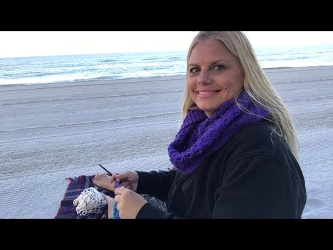 Yarn on the Beach 002 with Kristin Omdahl Knitting and Crocheting Sunrise at the Beach