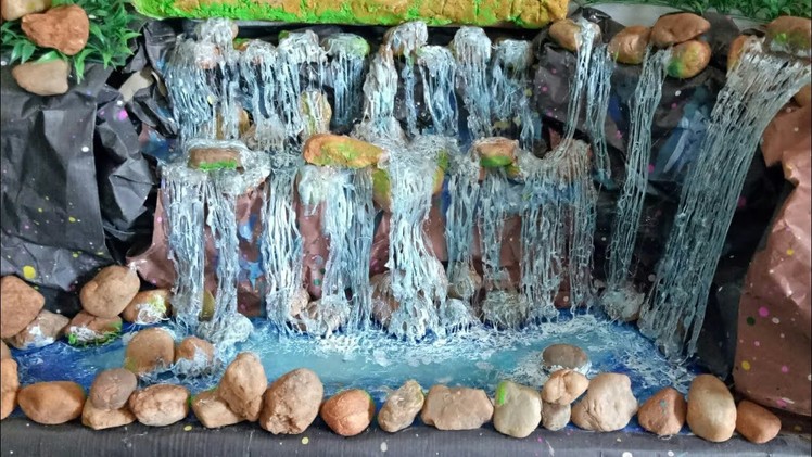 Easy hot glue waterfalls- Making Christmas crib 2017 with waterfalls settings