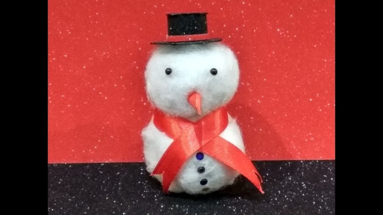 Easy way to make a snowman with paper and cotton