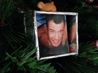 DIY How to make John McClane air duct Christmas tree ornament Die Hard Yippee Ki-yay Bruce Willis