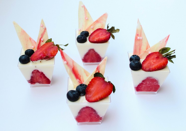 Strawberry & Yogurt Cream Dessert | Easy No Bake Dessert