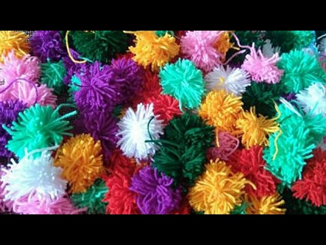 DIY Easy Woolen(pompom) Flowers for bandhanwar.Archway in Hindi (with ENGLISH Subtitles)