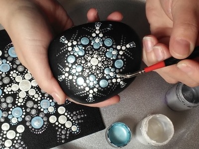 How To Paint Dot Mandalas GIFT IDEA #4 Snowflake