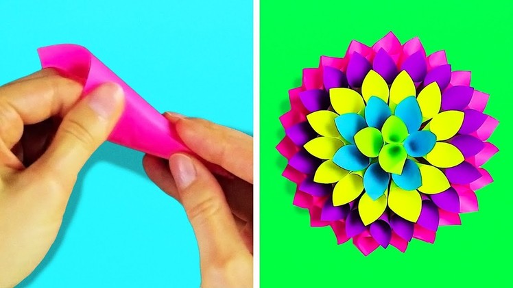 17 ABSOLUTELY STUNNING PAPER CRAFTS
