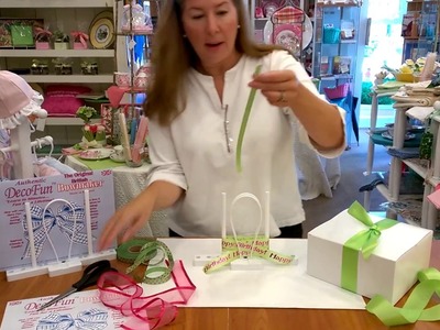 Gift Wrapping with the DecoFun Bow Maker - the easy bow maker tool !