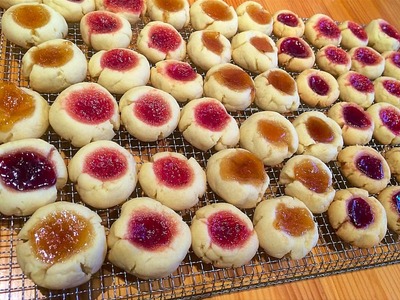 THE BEST THUMBPRINT COOKIES!