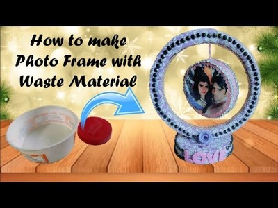 Easy DIY - Best out of Waste plastic.Beautiful hanging photo frame out of waste plastic