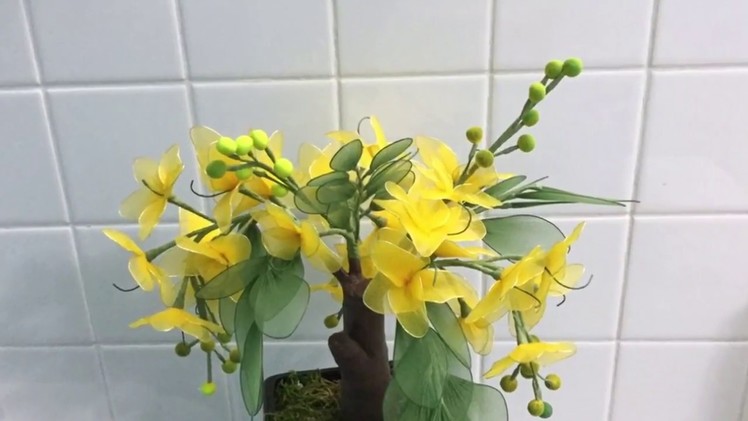 How to make a nylon stocking flowers - Golden shower