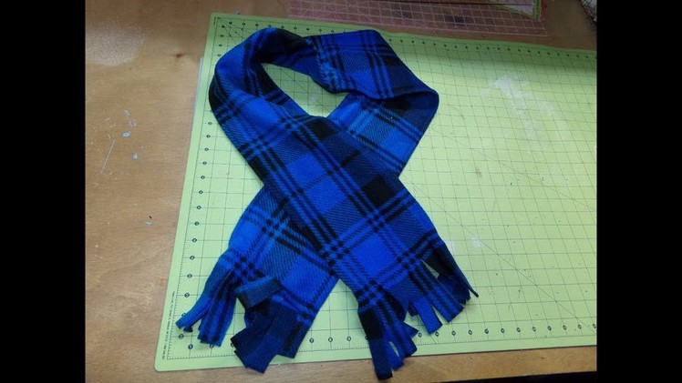 How To Sew The EASIEST Fleece Scarf