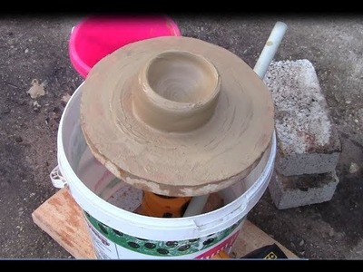 Awesome Homemade DIY Project.Make it easy Pottery Wheel