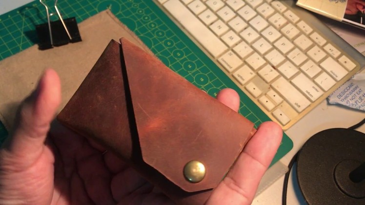 DIY minimalist wallet Origami inspired by Lemur (Free template)