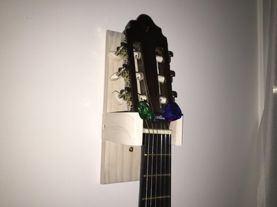 Make a Woodern Guitar Hanger