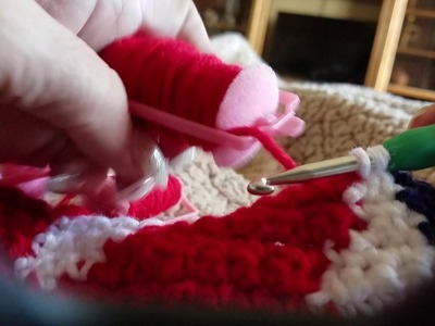 Using bobbins in crochet projects