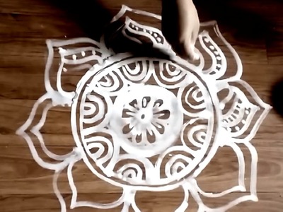 Jhoti chita | Free Hand Kolam | Beautiful Alpana designs | Aripan floor painting