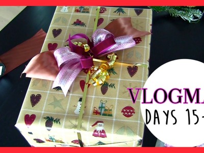 Wrapping the Presents! #Vlogmas