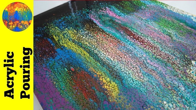 How to Swipe an Acrylic Pour Painting With a Paper Towel