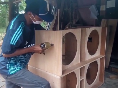 Pembuatan box speaker 18 inch