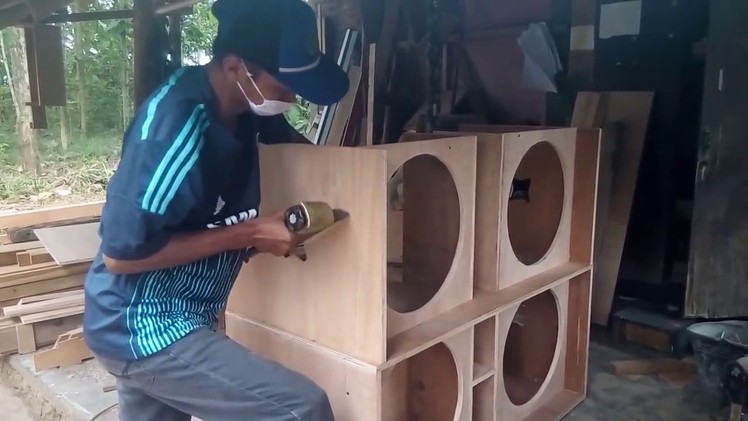 Pembuatan box speaker 18 inch