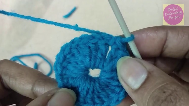 Crochet For Beginners | Round Shape Flower Design