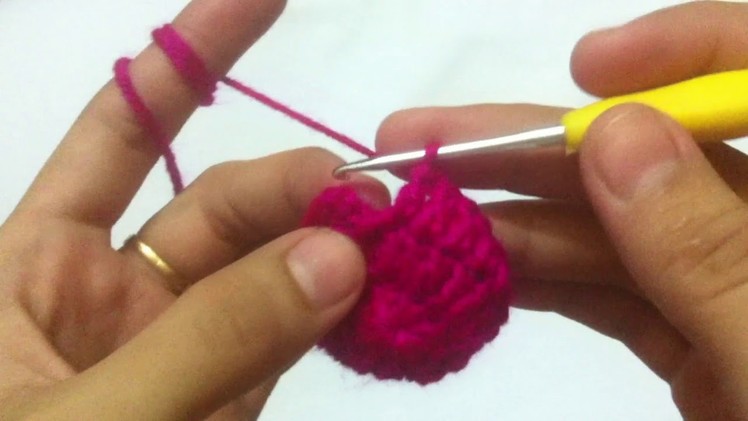 How To Make a Mini Crochet Hat - Urdu.Hindi Version