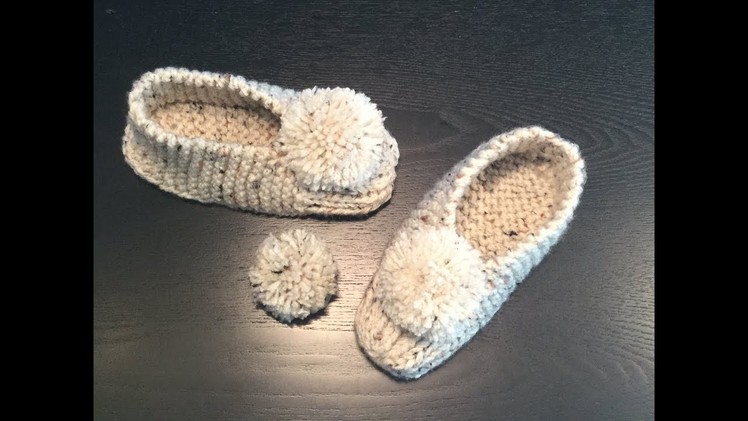 HOW TO MAKE YARN POM POMS - for your knitted slippers