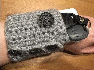 Pocket Wristband Crochet Tutorial