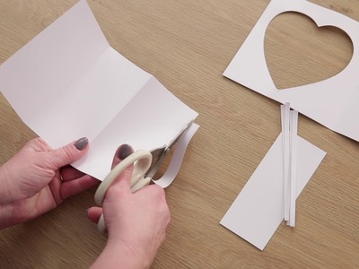 How to make a quick kinetic card with Joey Burdett