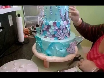Making A Little Mermaid Cake!