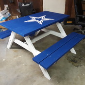 4' childrens picnic table (Teams)