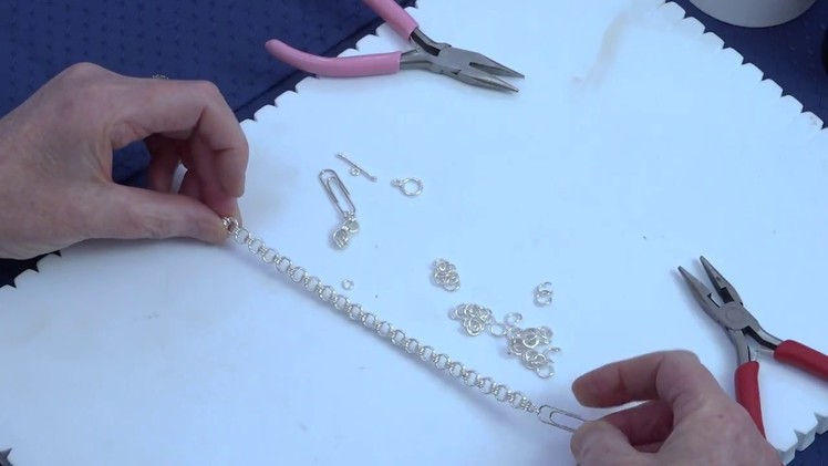 How to Make a Chainmaille Bracelet - Quick & Easy Jewellery Tutorial
