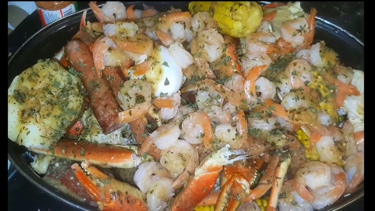 SEAFOOD BOIL DIY || HOW TO MAKE THE BEST SEAFOOD BOIL SAUCE