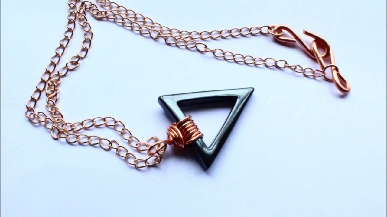 How Do Our Necklace Clasps Work?