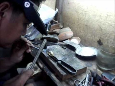 JEWELRY CUSTOMIZER (Video 9) Making of 18K yellow.white gold Mens Ring with Diamonds