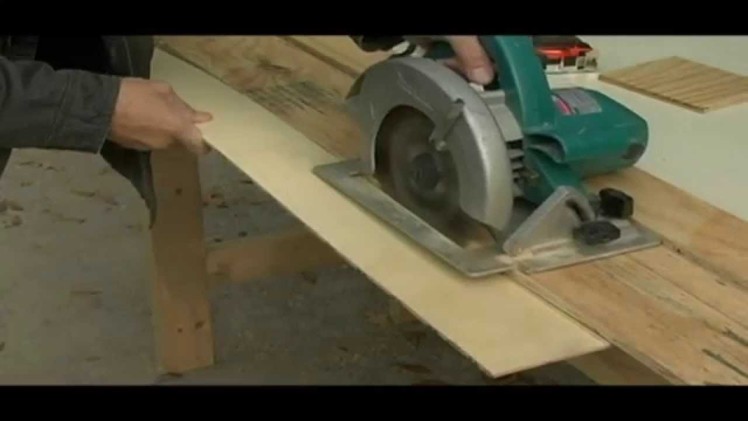Make your own 5 minute saw guide. PERFECT CUTS!