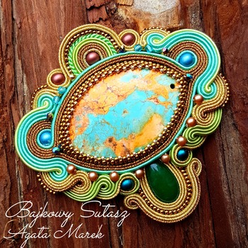 Soutache embroidered brooch